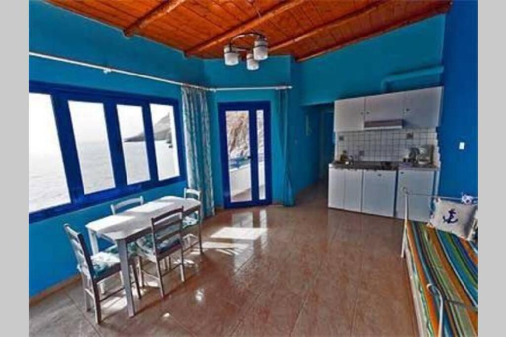 Great Sea-View Apartment. Khóra Sfakíon Exteriör bild