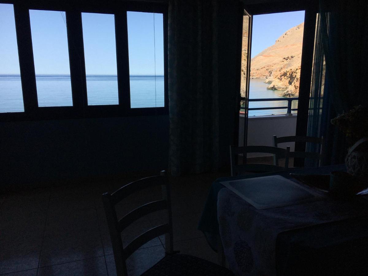 Great Sea-View Apartment. Khóra Sfakíon Exteriör bild